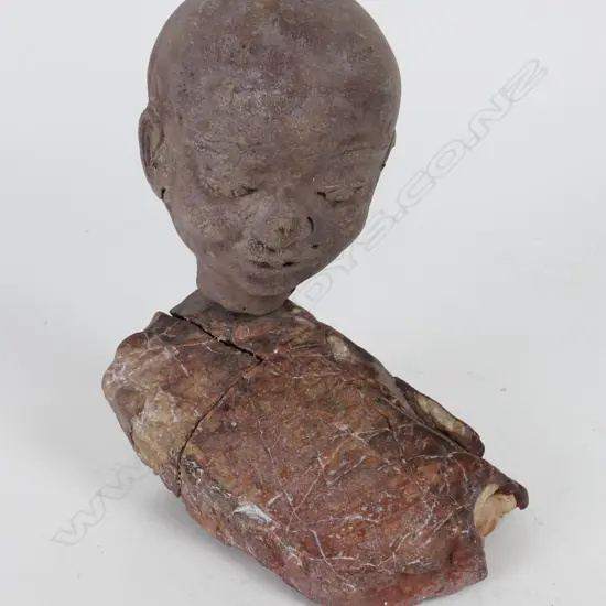 Clay sculpture  - head of Indonesian puppet