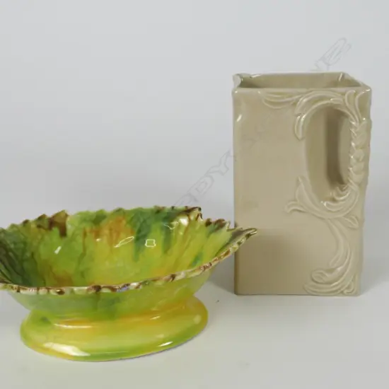 Two Temuka pottery items