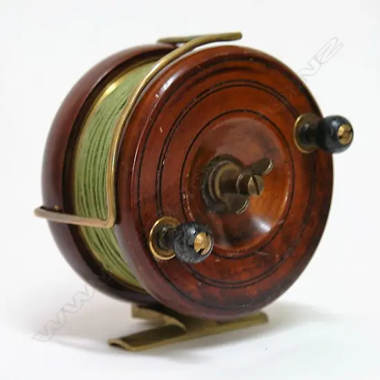 A quality c.1910 4⅛" Heatons made salmon reel