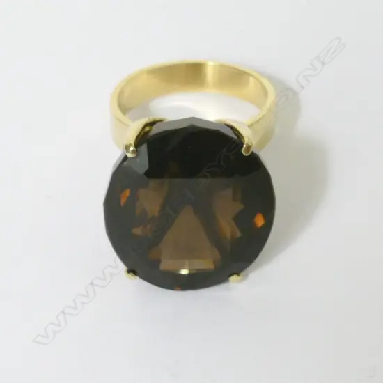 A c.1970s 14ct. yellow gold and smoky quartz ring