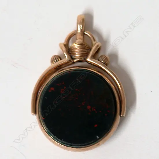 A late Victorian 9ct. yellow gold fob spinner