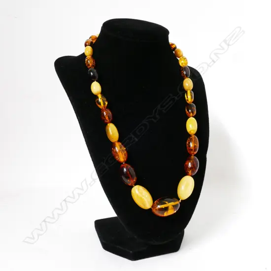 A vintage amber bead necklace
